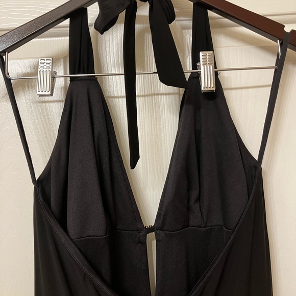 Let’s Fashion Women’s MED Gown Black Sleek Halter Style Silky Flowing Maxi - Picture 3 of 10